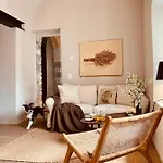 招待所 卡斯塔诺拉宾馆 4*