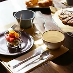 卡斯塔诺拉宾馆 招待所 4*