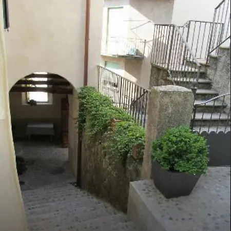 Castagnola 4*